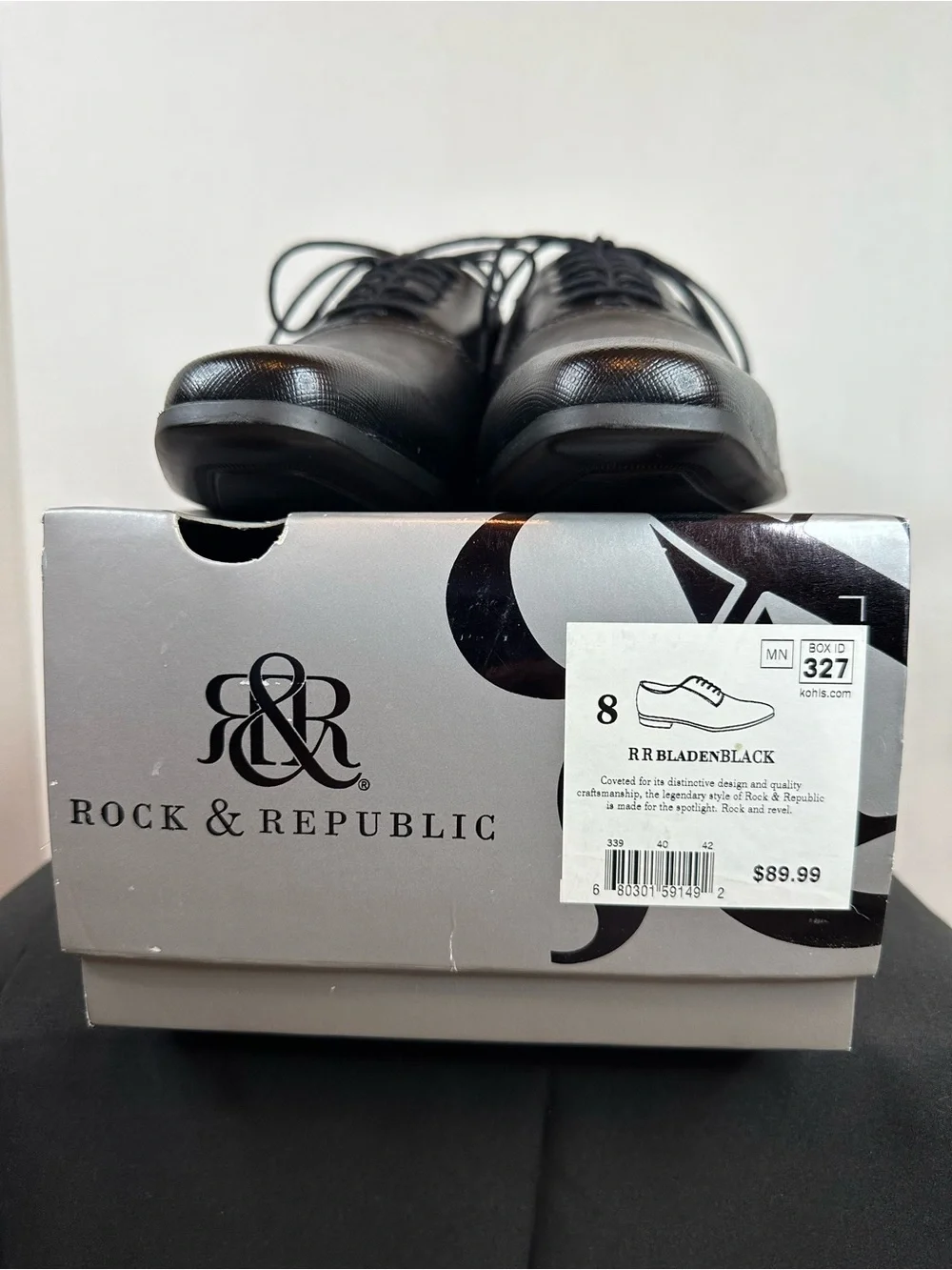 Rock & Republic Men’s Black Textured Lace-Up Oxfords, size 8, New in Box